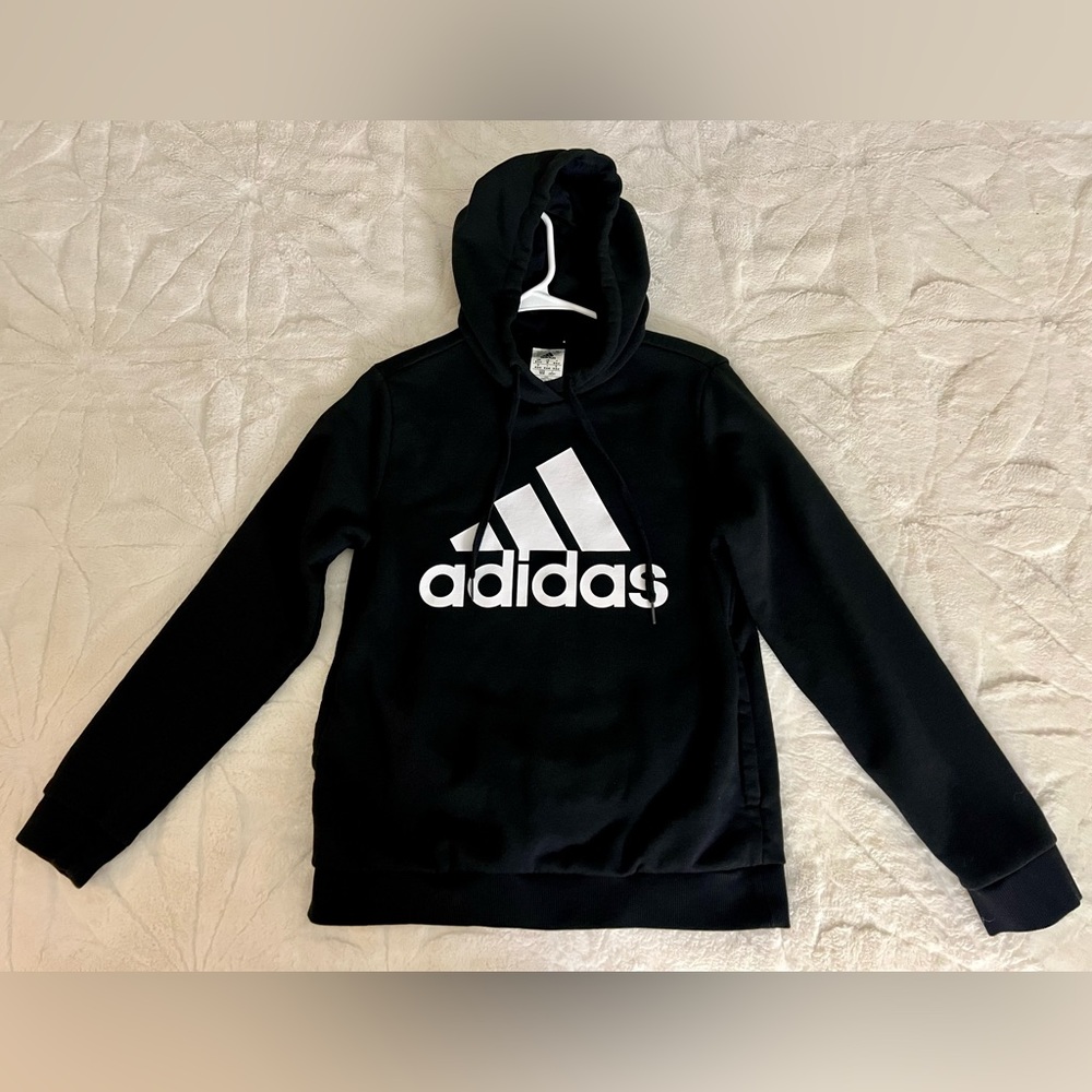 Adidas Women’s hoodie black medium